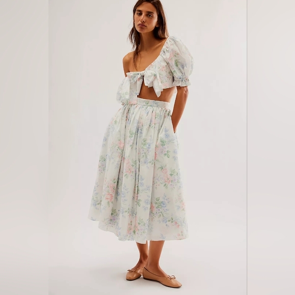 Selkie Mrs. Darcy Aurora Skirt Size L NWT Sample - Picture 1 of 4